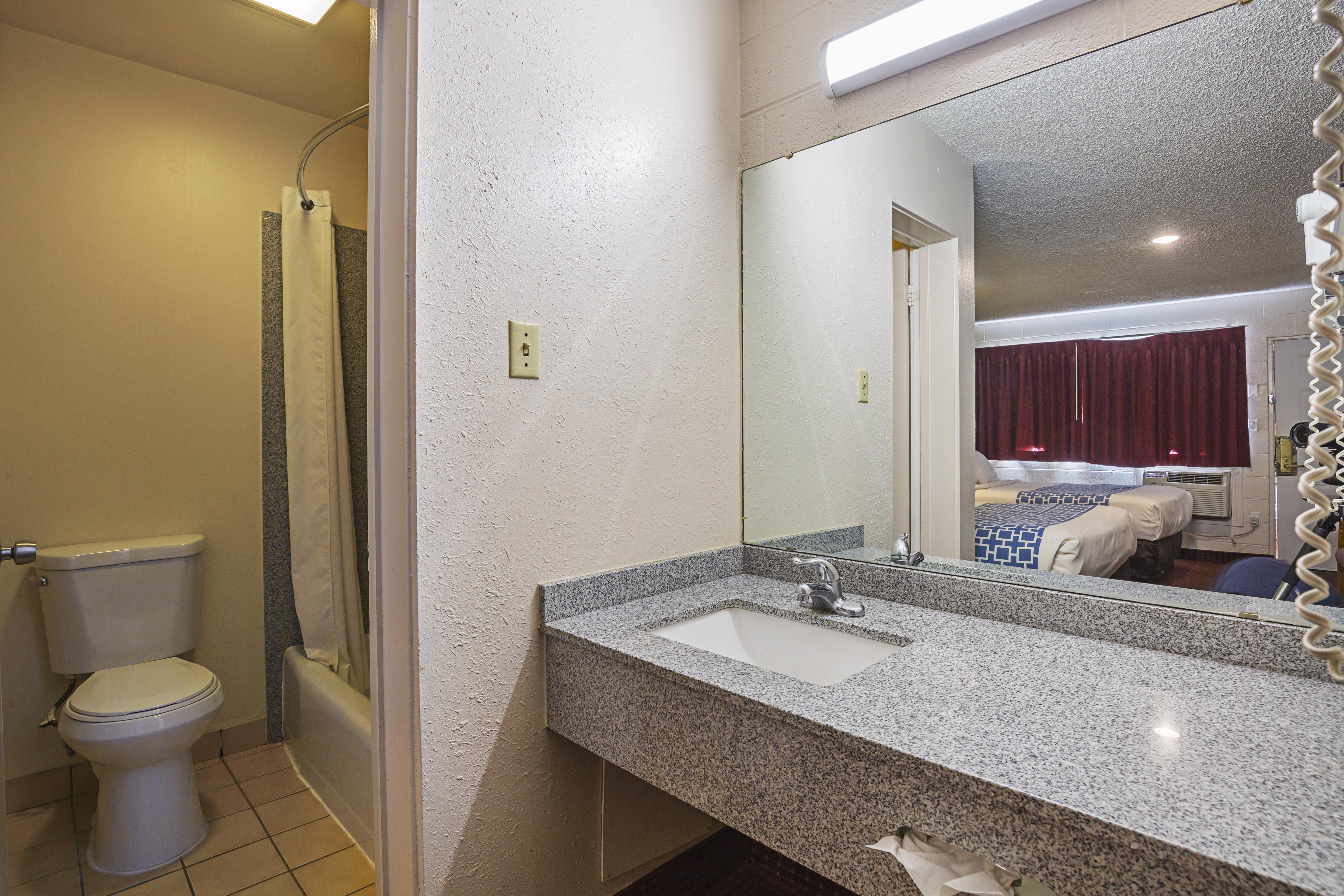 Rodeway Inn シーダー・シティ エクステリア 写真
