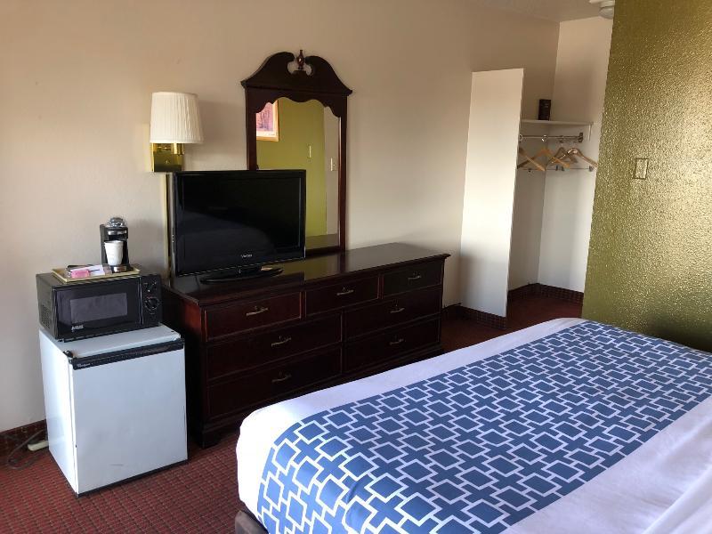 Rodeway Inn シーダー・シティ エクステリア 写真