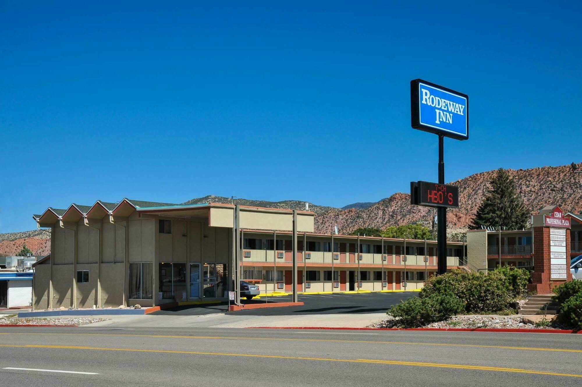 Rodeway Inn シーダー・シティ エクステリア 写真